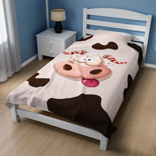 Moo Velveteen Plush Blanket :: Monster Family collection
