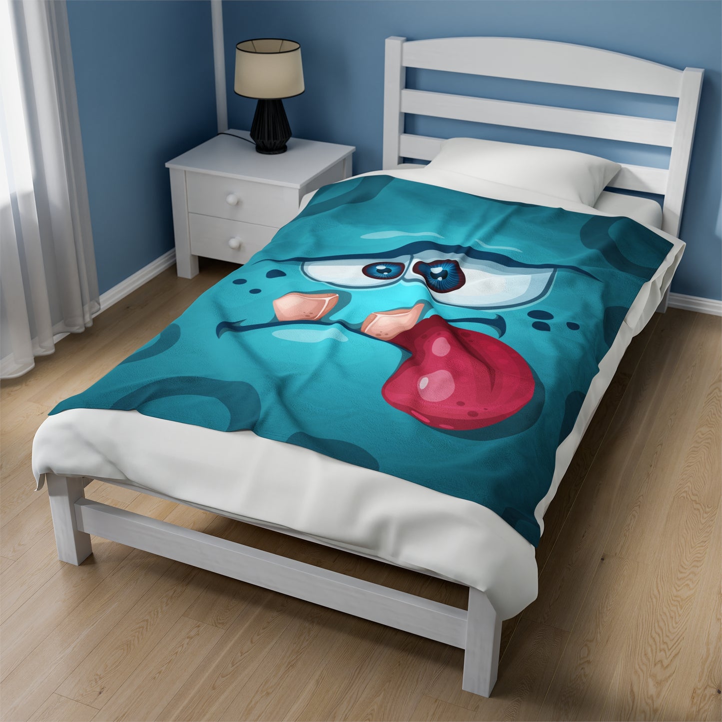 Hibbo Velveteen Plush Blanket :: Monster Family collection