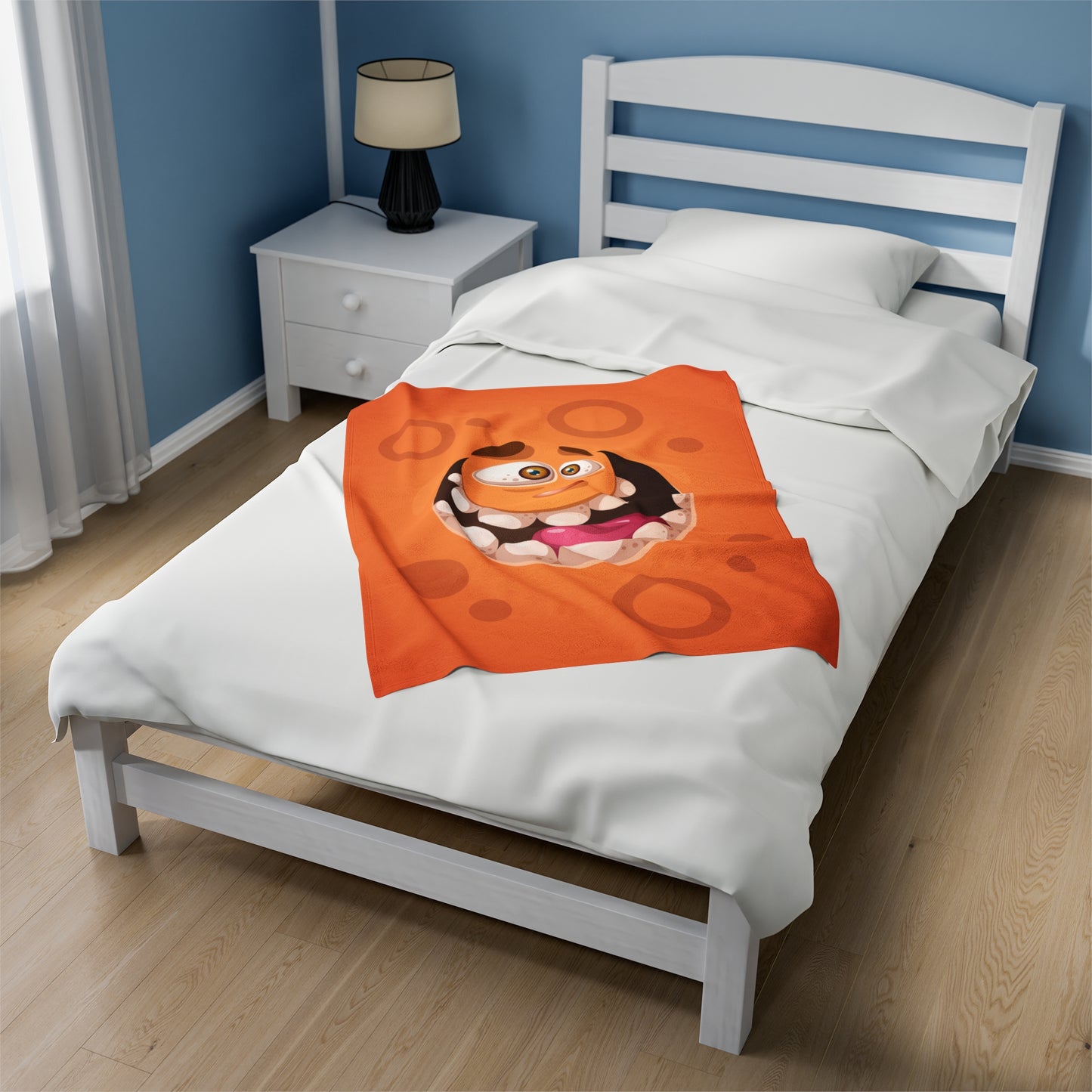 Toog Velveteen Plush Blanket :: Monster Family collection