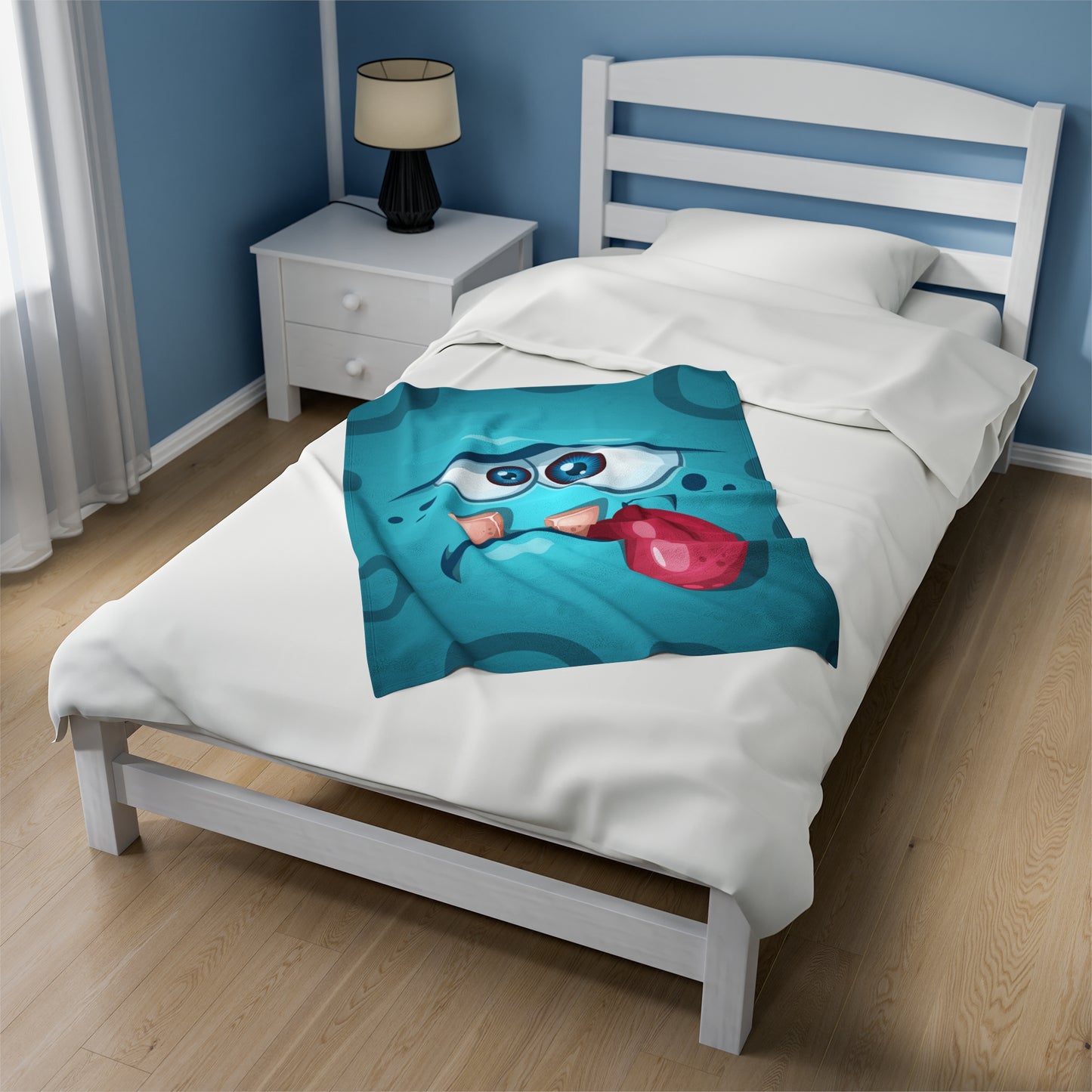 Hibbo Velveteen Plush Blanket :: Monster Family collection